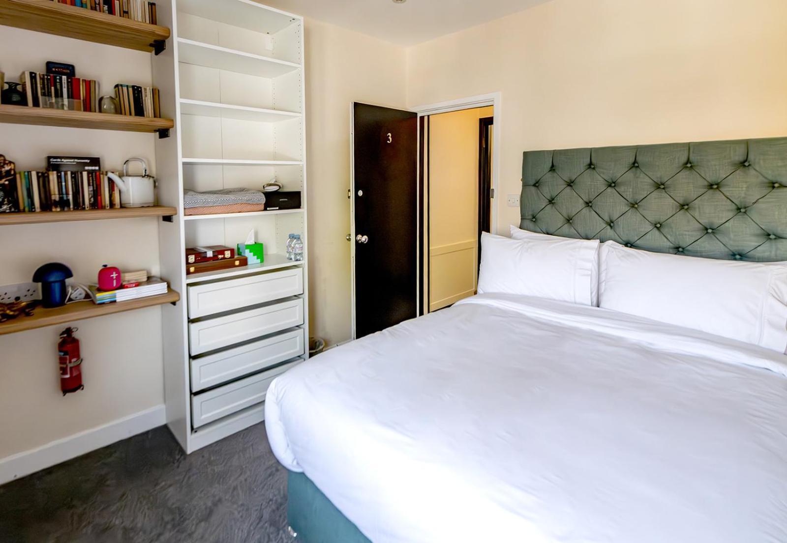 82a Dalston Lane Terrace * Londres